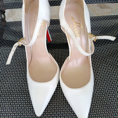 Mark Milan white pumps like new, size 38, 12cm heel