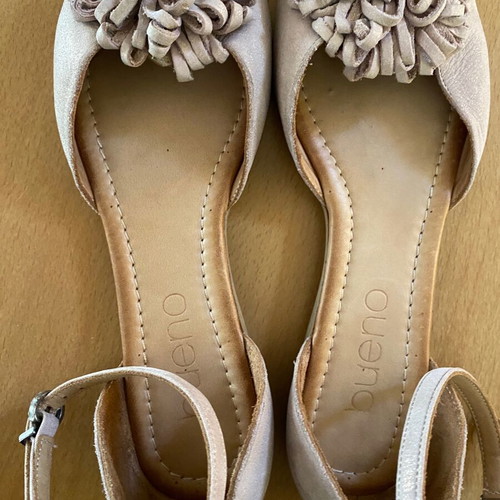 Bueno Shoes ballerinas size 38.5 like new, pink and gold
