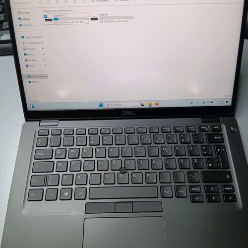 Dell 5400 i5 8th Gen laptop used, 8GB RAM, 512GB SSD, 14" Full HD