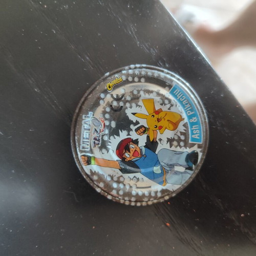 Metal Tazo Ash with Pikachu vintage, used