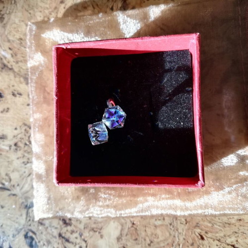 Elegant silver ring with two Swarovski crystal cubes, new