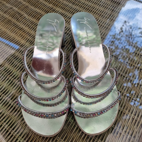 Giuseppe Zanotti heeled sandals like new, silver leather with crystals, size 37