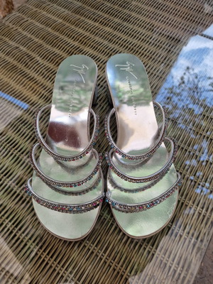 Giuseppe Zanotti heeled sandals like new, silver leather with crystals, size 37