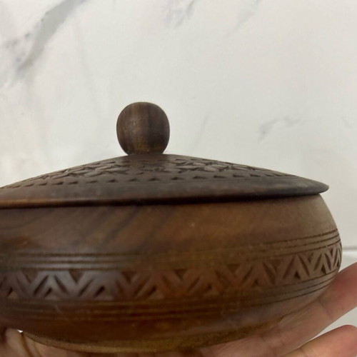 Round retro wooden box like new with lid 14/6 cm