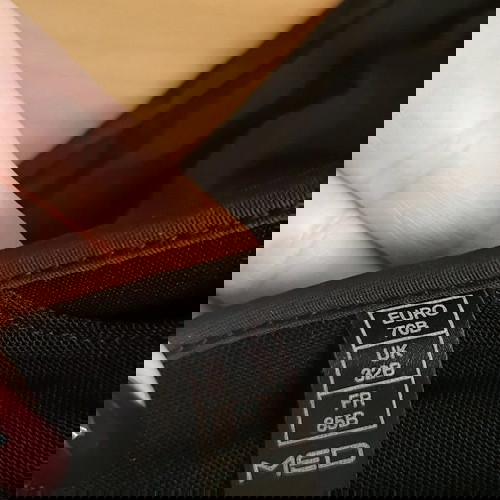 Med τοπακι/εσωρουχο