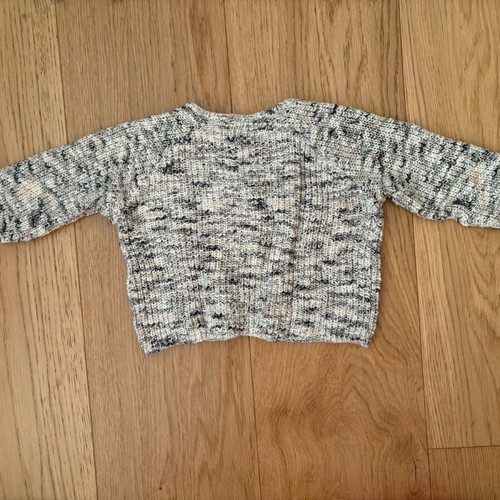 Knitted cardigan like new, unisex, size 6-9 months
