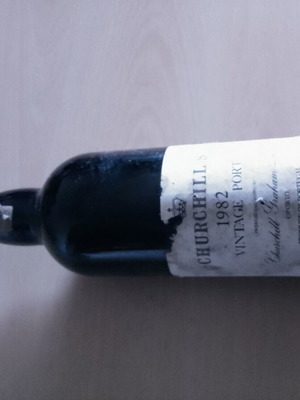 Churchill's 1982 Vintage Port Wine used, collectible