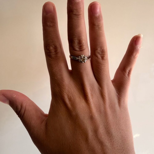 18K White Gold Ring with Large Brilliant Diamond New