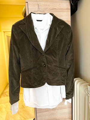 Women's corduroy jacket size Large like new