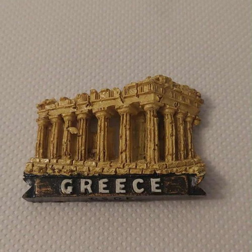 Magnet Greece in excellent condition