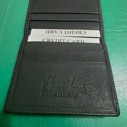 Three Angels genuine leather card holder, black