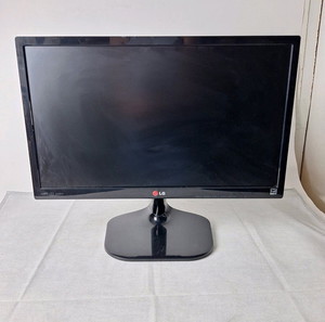 LG οθόνη IPS LED 22MP55 HDMI VGA Ελεγμένη λειτουργική