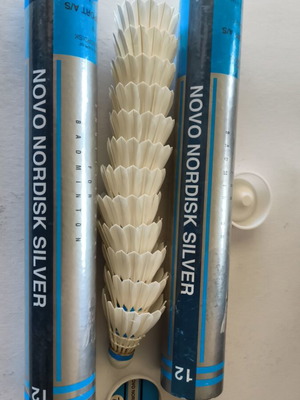 Badminton shuttlecocks new, 2 sets of 24 genuine duck feather and natural cork