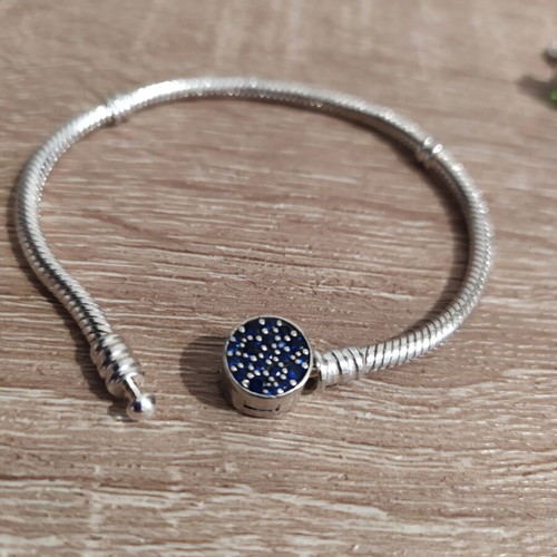 Pandora 925 silver bracelet with 2 charms, green heart and glowing dog