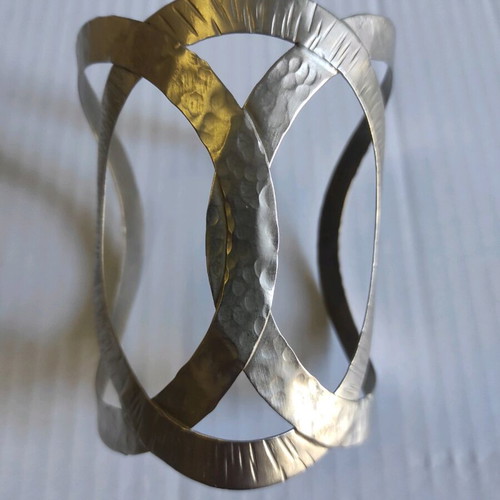 Bracelet handmade like new
