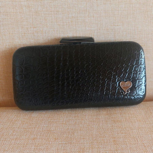Axel clutch bag black like new with chain