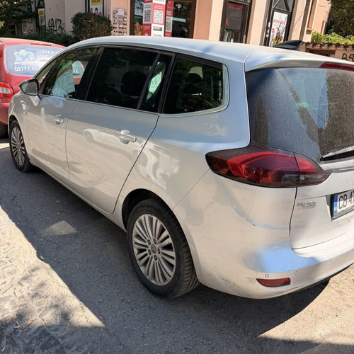 Opel Zafira Tourer 1.6 ecoM Turbo minivan, 7 seats, gas/methane