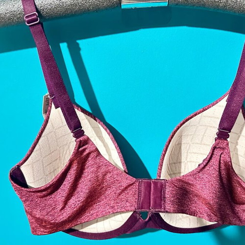 Victoria’s Secret 75 D bra new uplift semi Demi