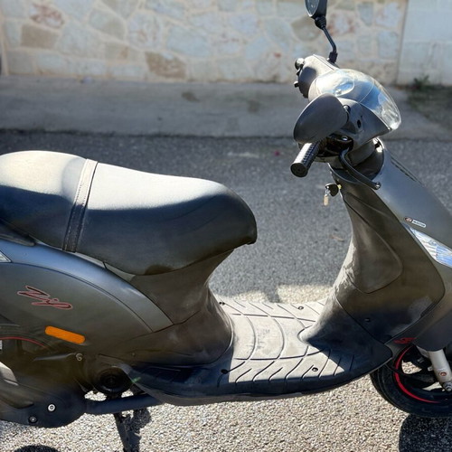 Piaggio ZIP 50 4T 7000χλμ 2023 σαν καινούργιο