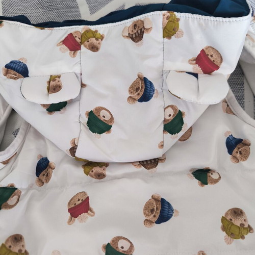 Mayoral unisex vest 9 months like new