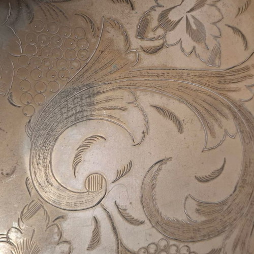 Decorative metal tray used with handles 61x41 cm