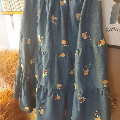 Denim skirt with embroidered floral details, new, size M