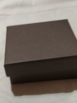 Paper box new 9x9 cm