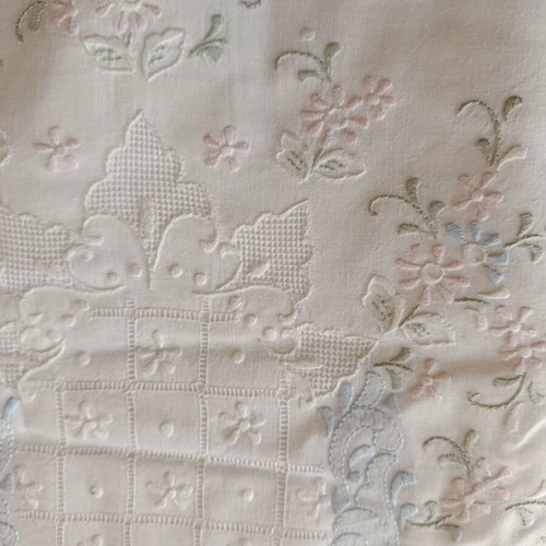 Handmade top bed sheet with 2 pillowcases new