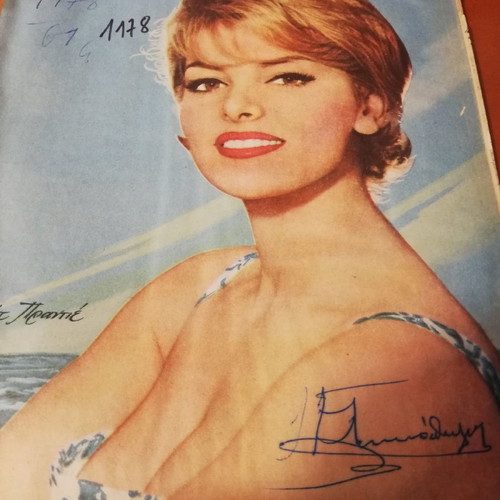 Thesavros magazine used, 3 rare issues 827, 1059, 1178