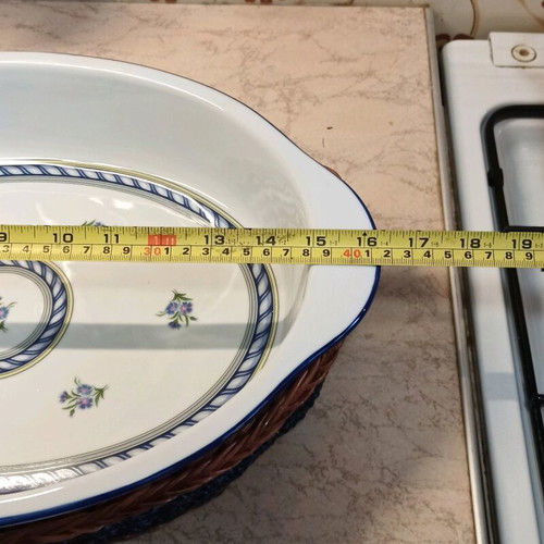 Oval Serving Platter Heat-Resistant Vintage with Wicker Base New