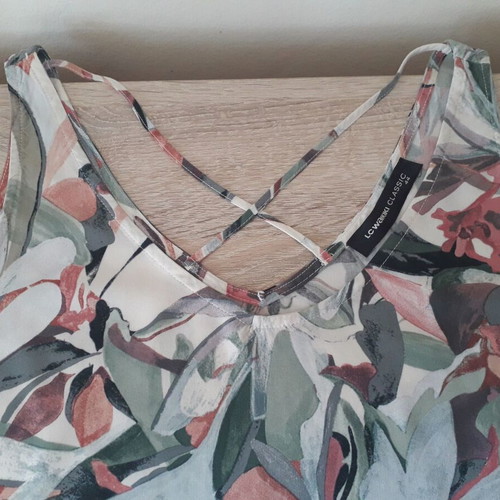 LC Waikiki summer tank top like new, size 44, colorful