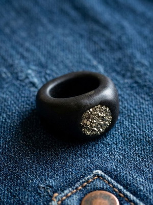 Rock handmade statement ring like new, black and silver