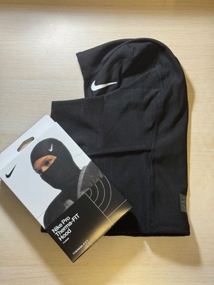 Nike μάσκα σκι balaclava καινούργια, μαύρη