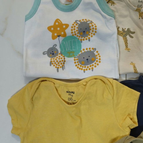 Baby bodysuits used, pack of 7, H&M, Nima Club, Sinsay