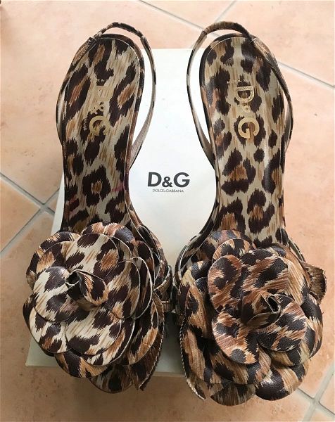  Dolce Gabbana leopard sandals 37
