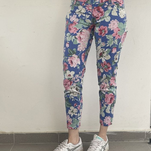 Blue Floral Slim-Fit Pants used, vintage Y2K aesthetic