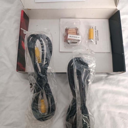 Sapphire Radeon 9600 XT Retro Box with Sealed Accessories, New