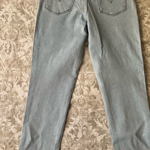 Levi’s jeans new, high rise skin, size 27, light color