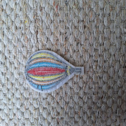 Hot air balloon iron-on patch new, heat transfer motif