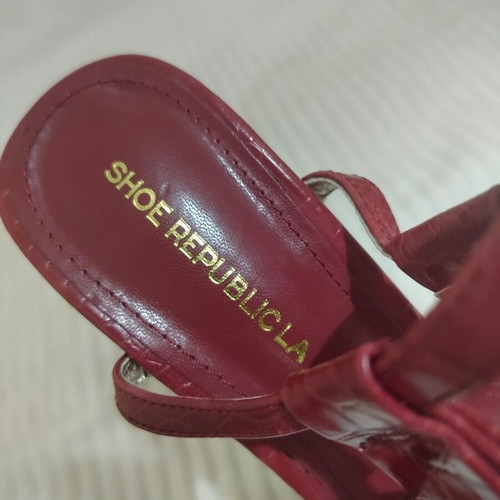 Shoesy red platform sandals, size 37