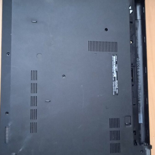 Dell Inspiron 15 laptop used, for spare parts without charger or battery