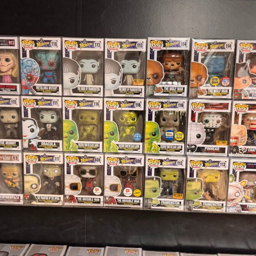 Funko Pop Horror Collection mint condition, complete set of 197