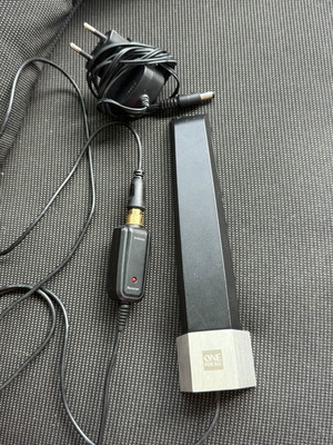 One For All Indoor TV Antenna like new, DVB-T digital and analog