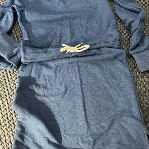 Blue sweatshirt dress with drawstring like new
