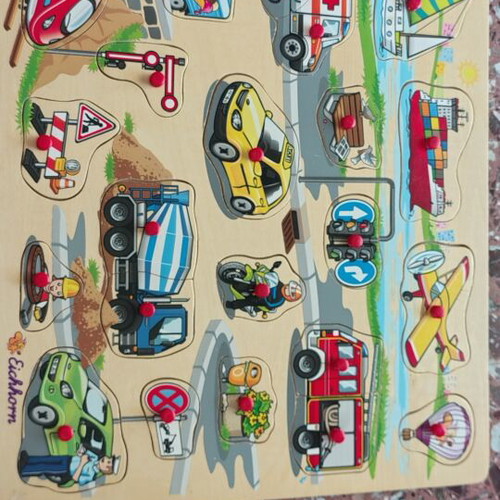 Children's educational wooden puzzle