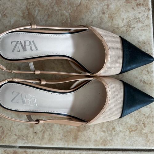 Zara slingback pumps size 39 like new beige with black details