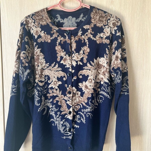 Wool jacket like new, blue with beige patterns, size L/XL