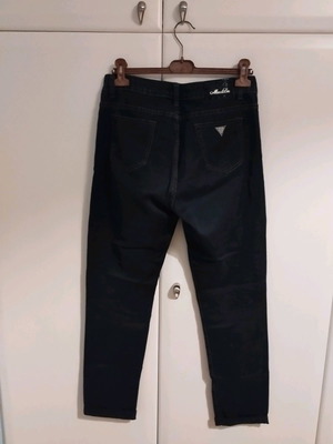 Women's black pants size L used slim fit