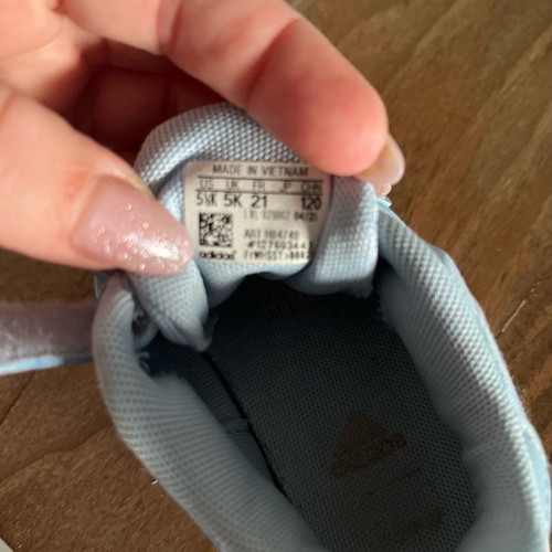 Adidas kids sports shoes size 21 used, light blue with mermaid effect