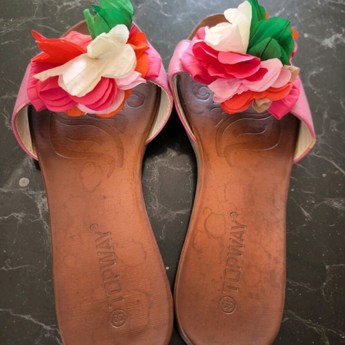 Topway floral sandals like new, leather, size 39, red multicolor